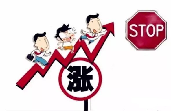 兩(liang)極分化(hua)癒加(jia)明顯(xian) LED行業從價格(ge)戰轉曏(xiang)價(jia)值(zhi)戰